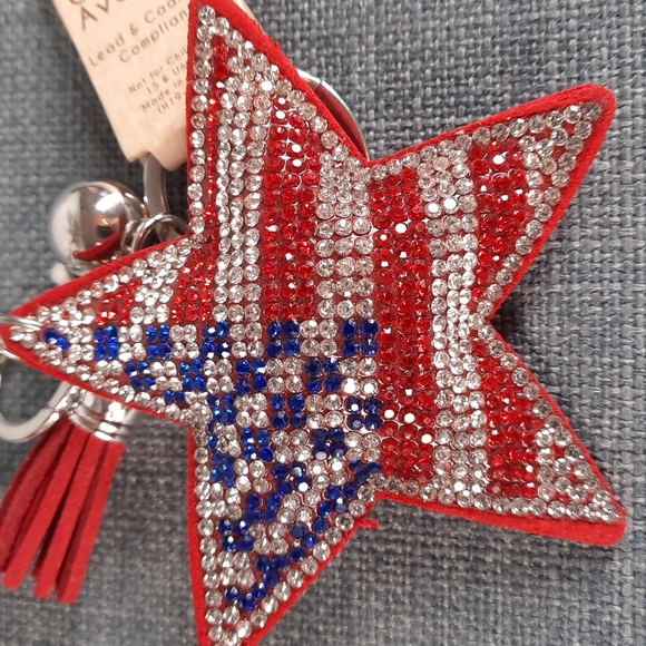 USA Star Flag Rhinestone Keychain Purse Charm Backpack Clip Patriotic American - Picture 2 of 4